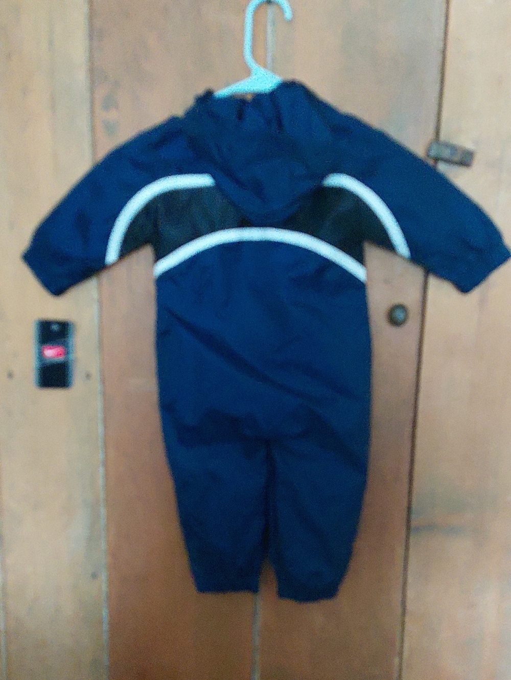 Nike x New York Yankees Navy Kids 18 Month One-Piece Hooded Coverall - Picture 3 of 4